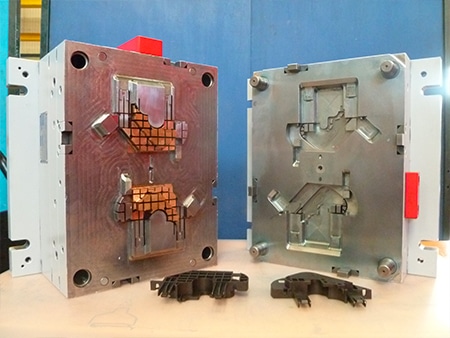 injection mould manufactured by opmm